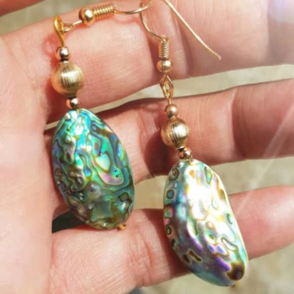 Abalone Shell Earrings - Picture 2 of 6